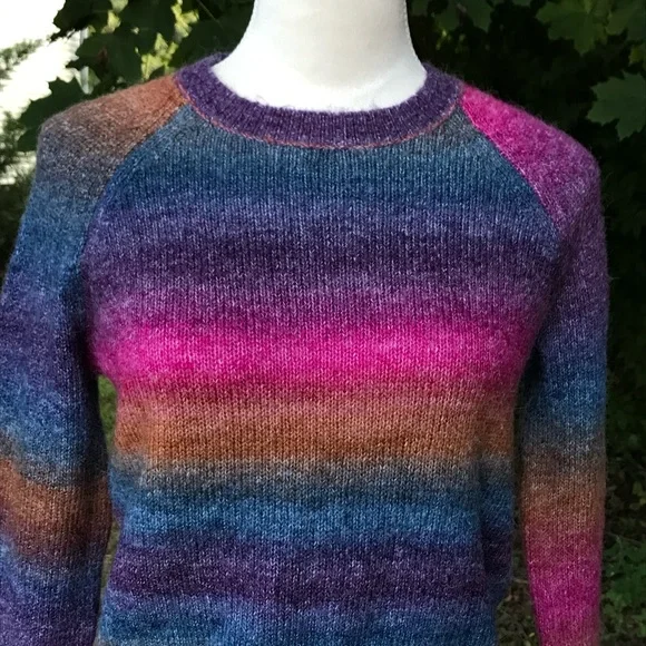 ‼️WEEKEND SALE‼️ Bb Dakota☀️Dark striped Ombre sweater - Picture 3 of 10